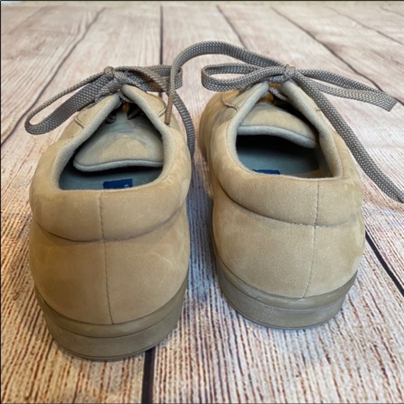 EasySpirit Spirit Level 1 Walking Sneaker (9 3A/5A) - Picture 5 of 9